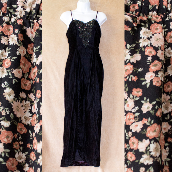Jump Dresses & Skirts - Vintage Velvet Gown Beaded w/ Sequins floor length